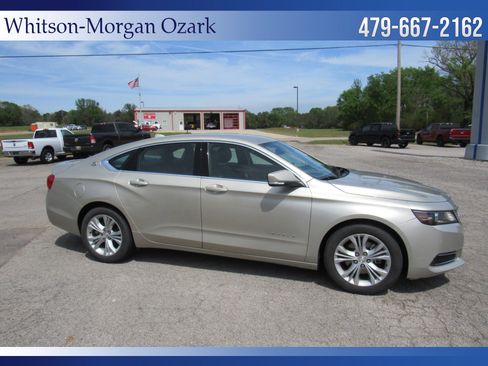 Used 2014 Chevrolet Impala LT w/ Convenience Package image 17