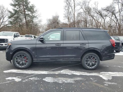 New 2025 Ford Expedition Platinum w/ Stealth Performance Package image 32