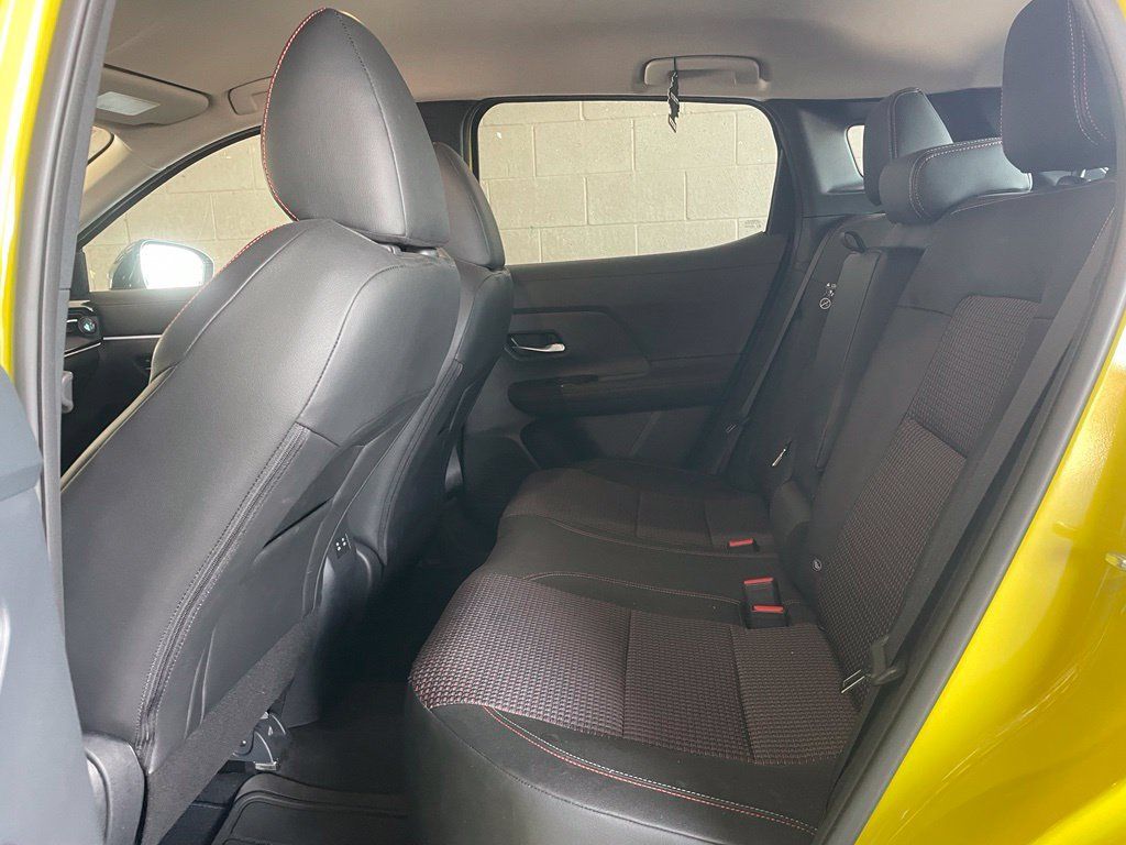 Certified 2025 Nissan Kicks SR AWD/4WD image 14