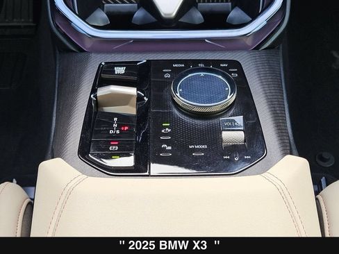 Used 2025 BMW X3 xDrive30i w/ Premium Package AWD/4WD image 21