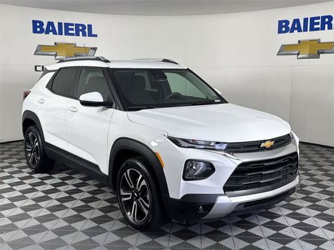 Used 2023 Chevrolet TrailBlazer LT w/ Convenience Package FWD image 7