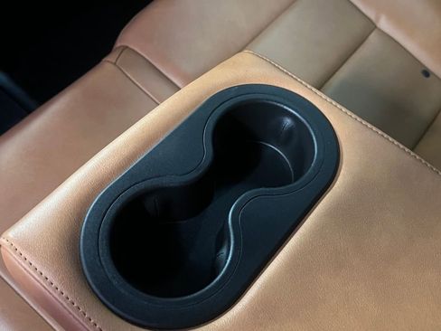 Used 2023 Cadillac XT4 Sport image 41