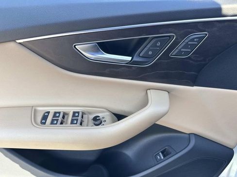 Used 2019 Audi Q8 Prestige image 20