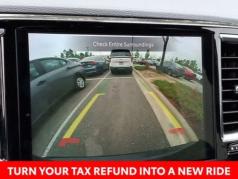 Used 2025 Chrysler Pacifica Limited image 20