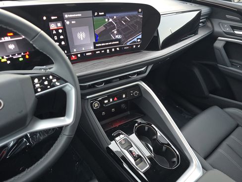 New 2025 Audi Q5 Premium Plus image 22