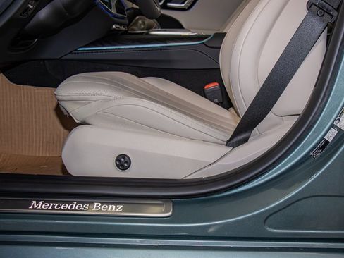 New 2026 Mercedes-Benz E 350 4MATIC Sedan image 15