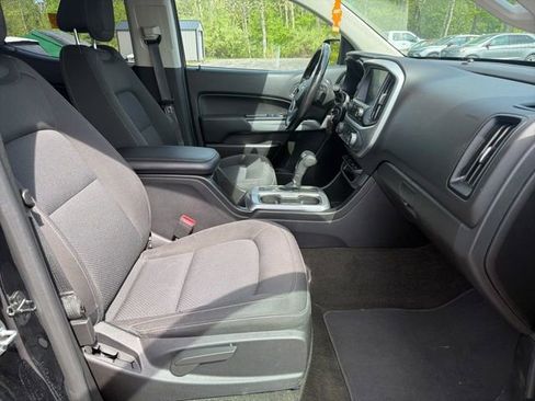 Used 2017 Chevrolet Colorado LT w/ LT Convenience Package AWD/4WD image 14