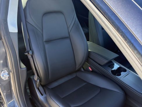 Used 2023 Tesla Model 3 Performance image 14