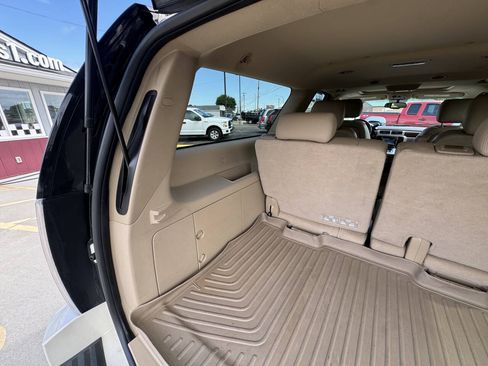 Used 2014 GMC Yukon XL Denali AWD/4WD image 37