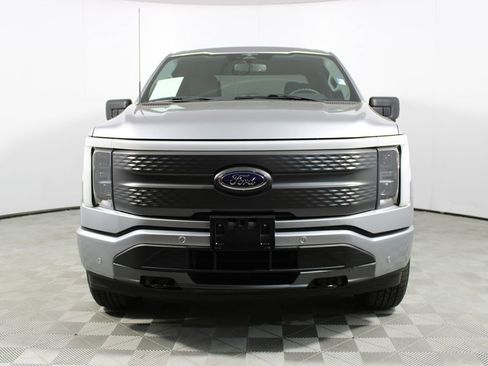 Used 2023 Ford F150 Lightning XLT image 18