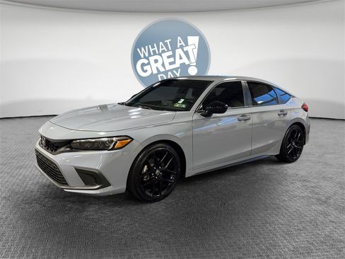 Used 2024 Honda Civic Sport image 8