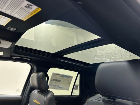 New 2025 Ford Expedition Tremor image 25