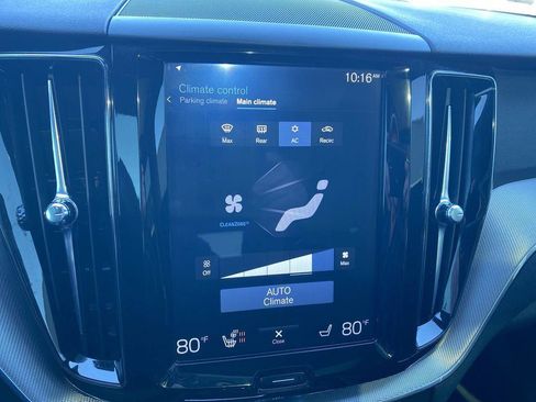 Used 2018 Volvo XC60 T6 R-Design w/ Convenience Package image 19