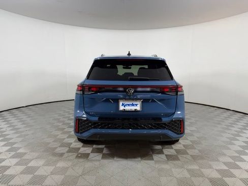 Used 2025 Volkswagen Tiguan SEL R-Line AWD/4WD image 6
