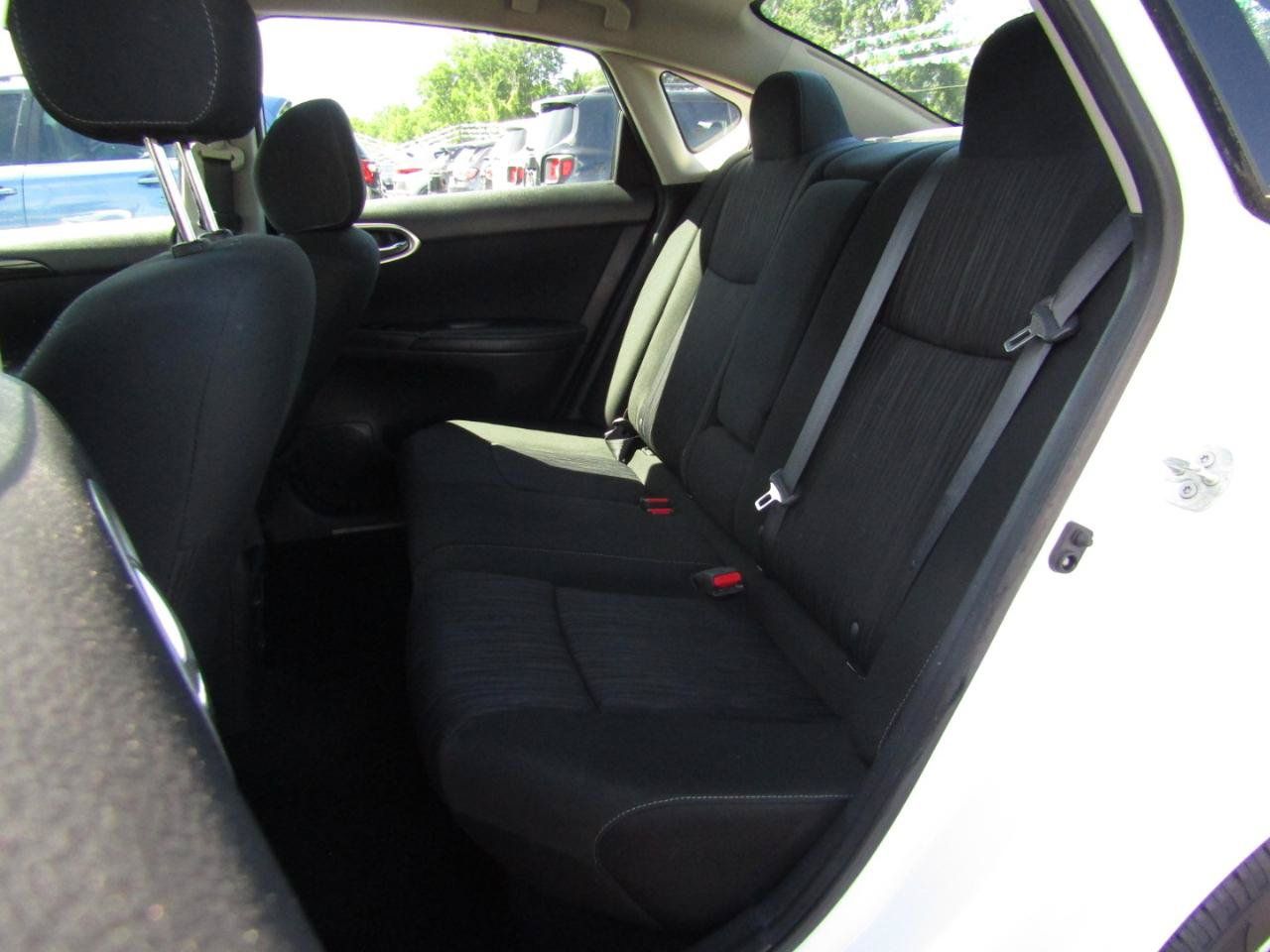 Used 2019 Nissan Sentra SV FWD image 19