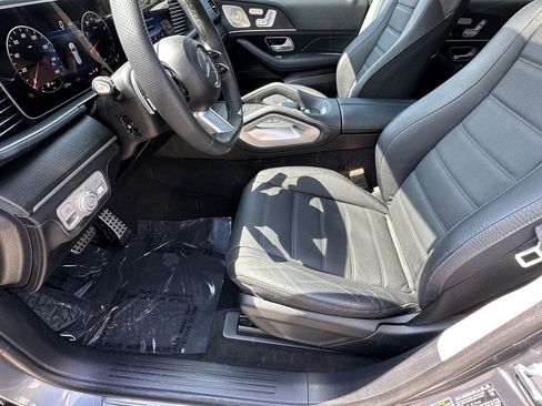 Certified 2024 Mercedes-Benz GLS 580 4MATIC image 10