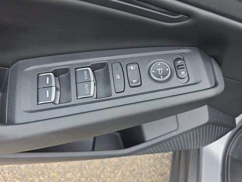 Certified 2023 Honda Accord EX image 16