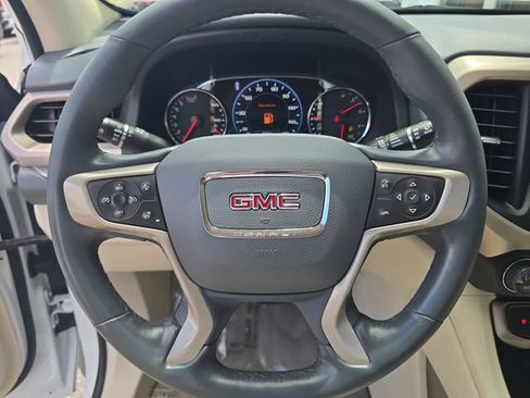 Certified 2023 GMC Acadia Denali w/ Denali Ultimate Package FWD image 25