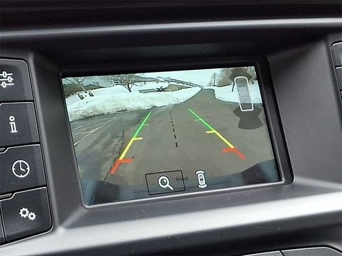 Used 2019 Ford Ranger XLT w/ Trailer Tow Package image 18