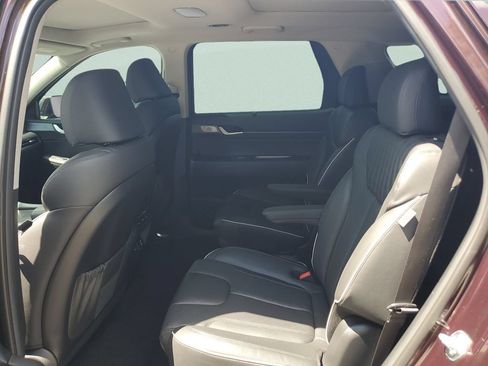 Used 2024 Hyundai Palisade Limited FWD image 10