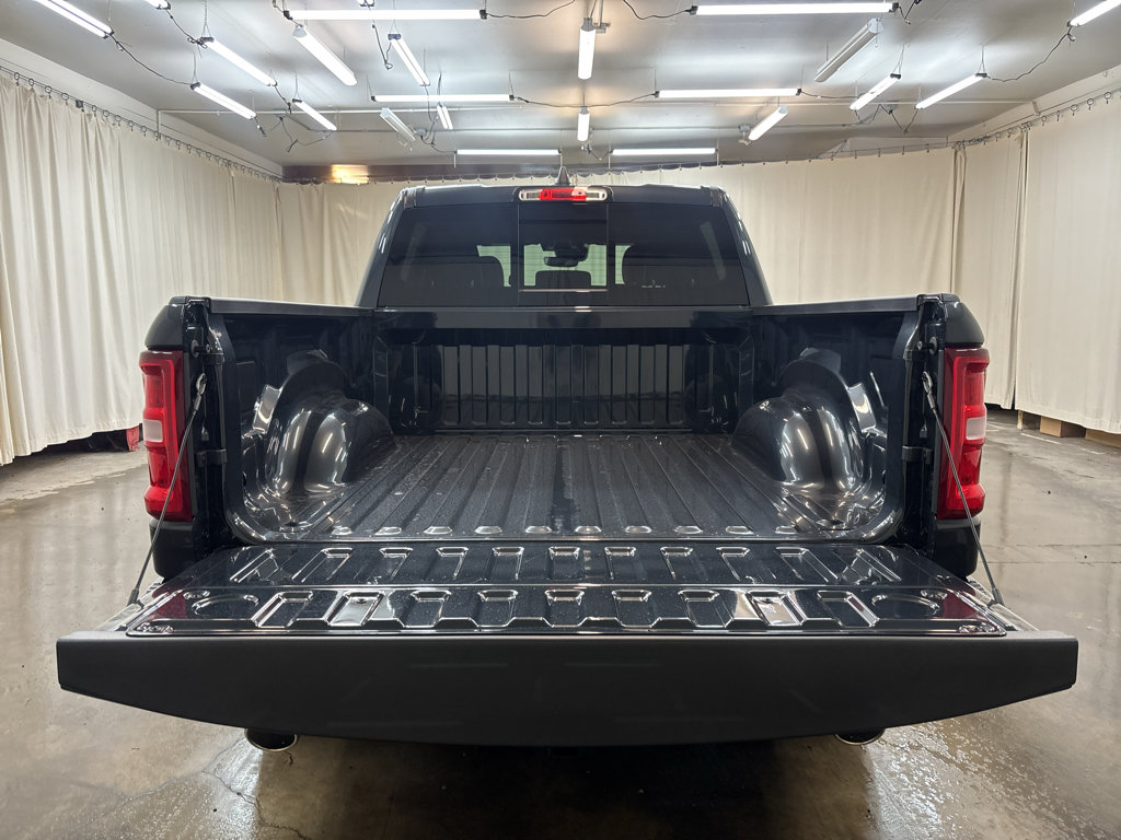 New 2027 RAM 1500 Laramie w/ Sport Appearance Package AWD/4WD image 10
