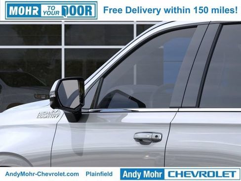 New 2026 Chevrolet Tahoe High Country w/ Sun And Tow Package AWD/4WD image 15