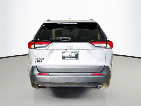 Used 2025 Toyota RAV4 XLE image 4