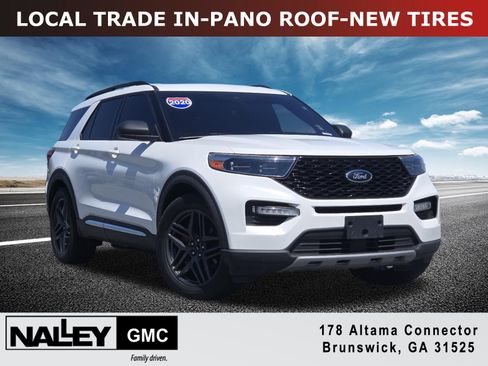 Used 2020 Ford Explorer XLT w/ Equipment Group 202A RWD image 1