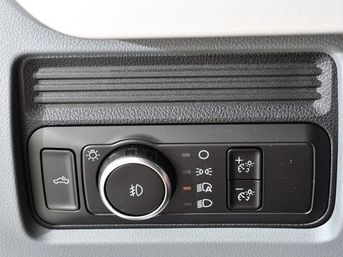 New 2026 Ford F250 XL w/ XL Off-Road Package image 30