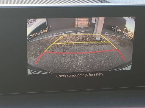 Used 2021 MAZDA MAZDA3 s image 17