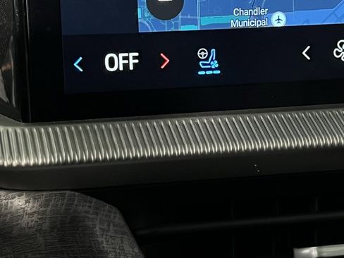 Used 2025 Ford Explorer Platinum w/ Ultimate Package image 20