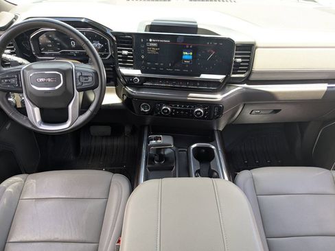 Used 2023 GMC Sierra 1500 SLT w/ SLT Premium Package AWD/4WD image 15