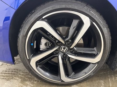 Used 2022 Honda Accord Sport image 9