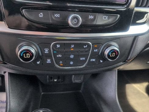 Used 2019 Chevrolet Traverse LT AWD/4WD image 33