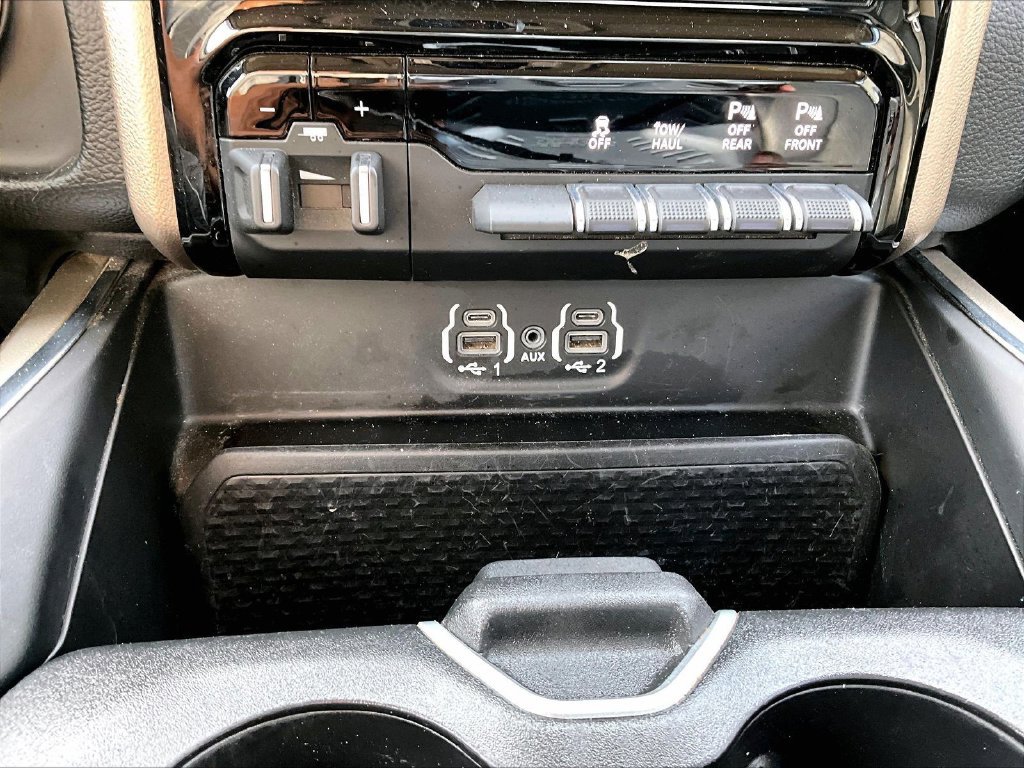 Used 2020 RAM 1500 Laramie AWD/4WD image 21