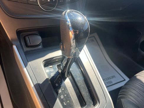 Used 2018 Nissan Sentra SV image 15
