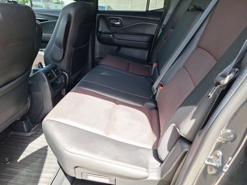 Used 2023 Honda Ridgeline Black Edition image 31