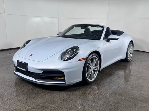 Certified 2026 Porsche 911 Carrera image 18