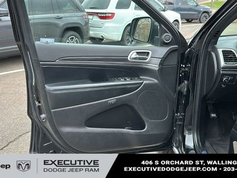 Used 2022 Jeep Grand Cherokee Limited w/ Tech Group image 8