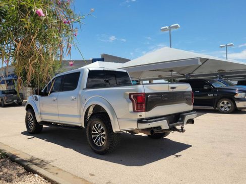 Used 2019 Ford F150 Raptor w/ Equipment Group 802A Luxury AWD/4WD image 6