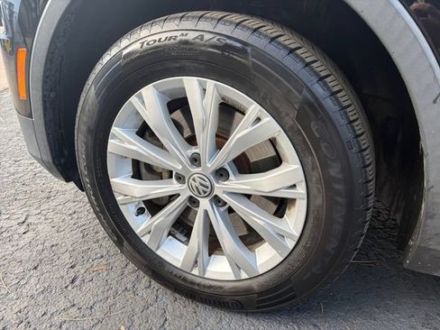 Used 2020 Volkswagen Tiguan S FWD image 26