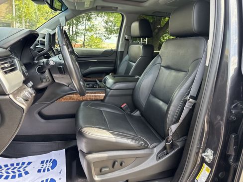 Used 2016 Chevrolet Suburban LTZ AWD/4WD image 12