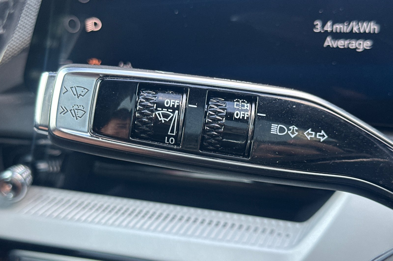 Certified 2025 Cadillac Optiq Sport 2 AWD/4WD image 35