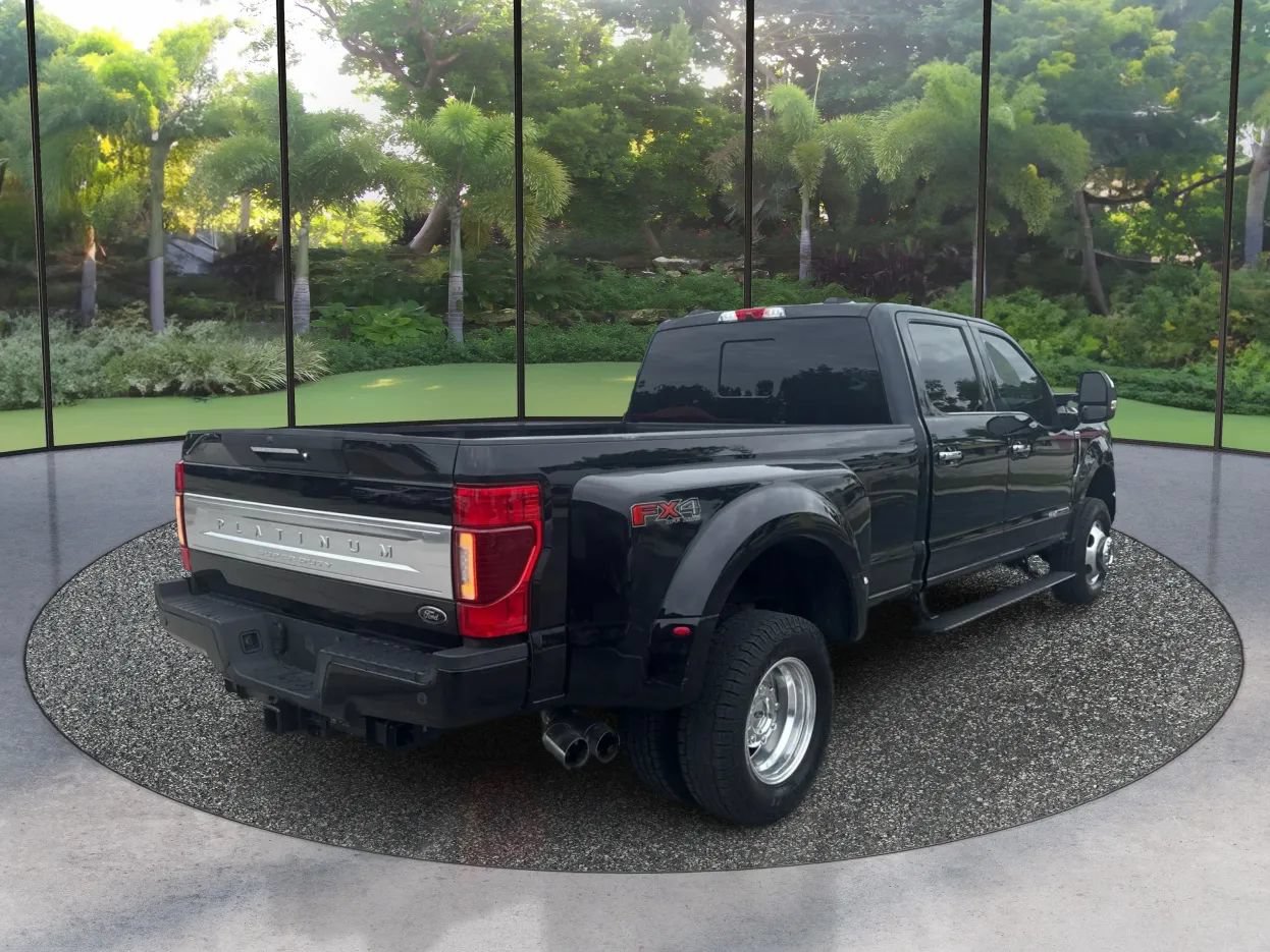 Used 2022 Ford F350 Platinum AWD/4WD image 5