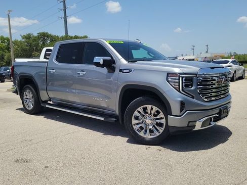 Used 2023 GMC Sierra 1500 Denali AWD/4WD image 1