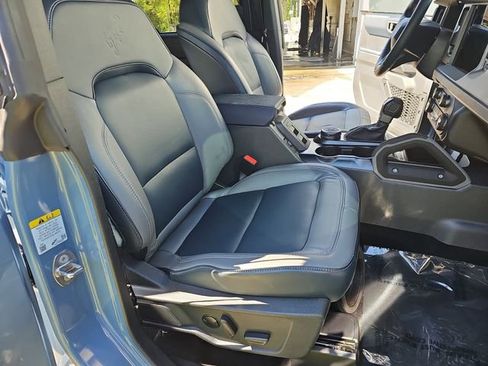 Certified 2024 Ford Bronco Outer Banks AWD/4WD image 10
