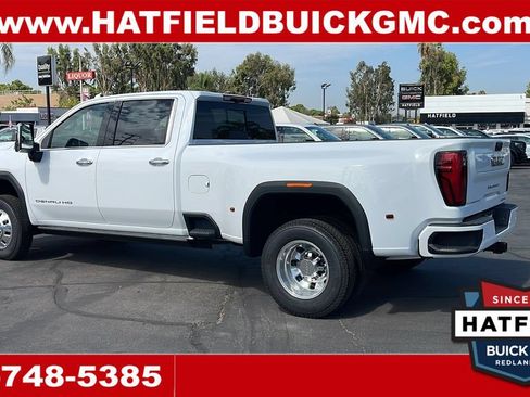 New 2026 GMC Sierra 3500 Denali Ultimate AWD/4WD image 3