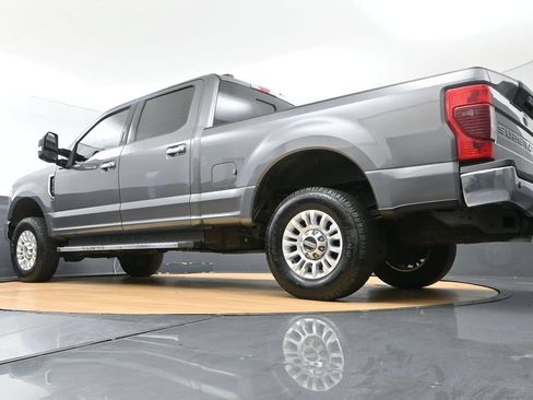 Used 2021 Ford F350 XLT w/ XLT Premium Package AWD/4WD image 42