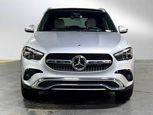 Certified 2025 Mercedes-Benz GLA 250 4MATIC image 8