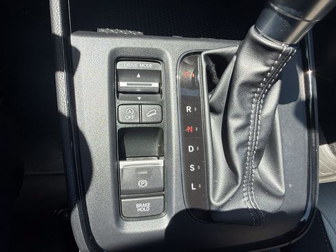 Used 2025 Honda CR-V EX image 23